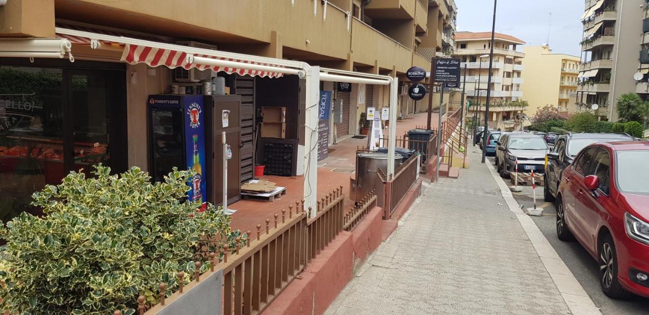 House Miriam Daire Reggio di Calabria Dış mekan fotoğraf